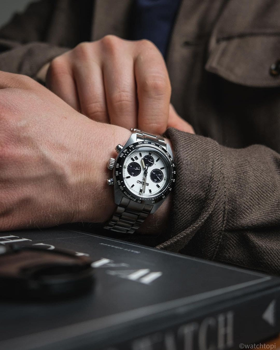 Solar Chronograph Watch with White Dial & Sapphire Crystal – Stainless Steel Case